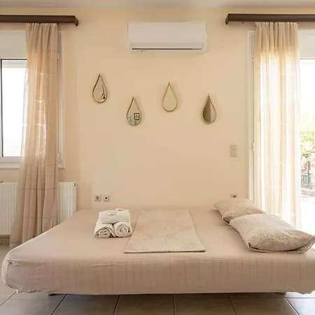 Melenia For Family Holidays By The *