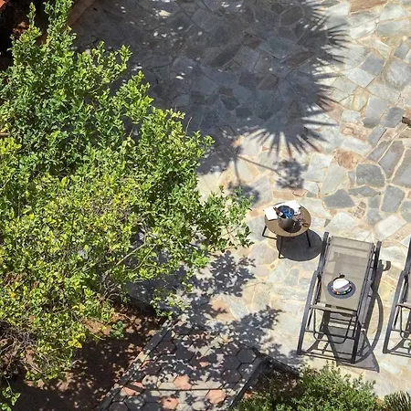 Melenia For Family Holidays By The Villa Agia Pelagia (Creta)